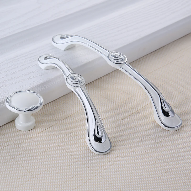 Furniture Hardware Items - Ym armário de cozinha armazenamento branco